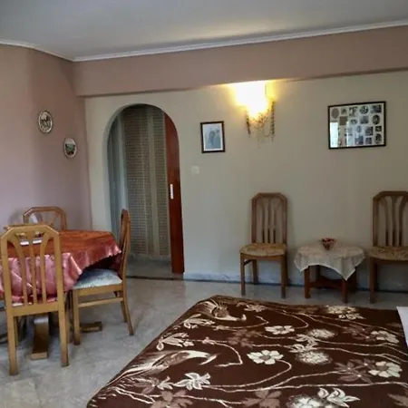 Mikro Katafygio Stavli