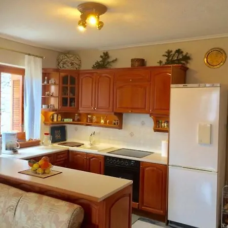 Mikro Katafygio Stavli